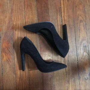 Pointed Toe Stiletto Pumps